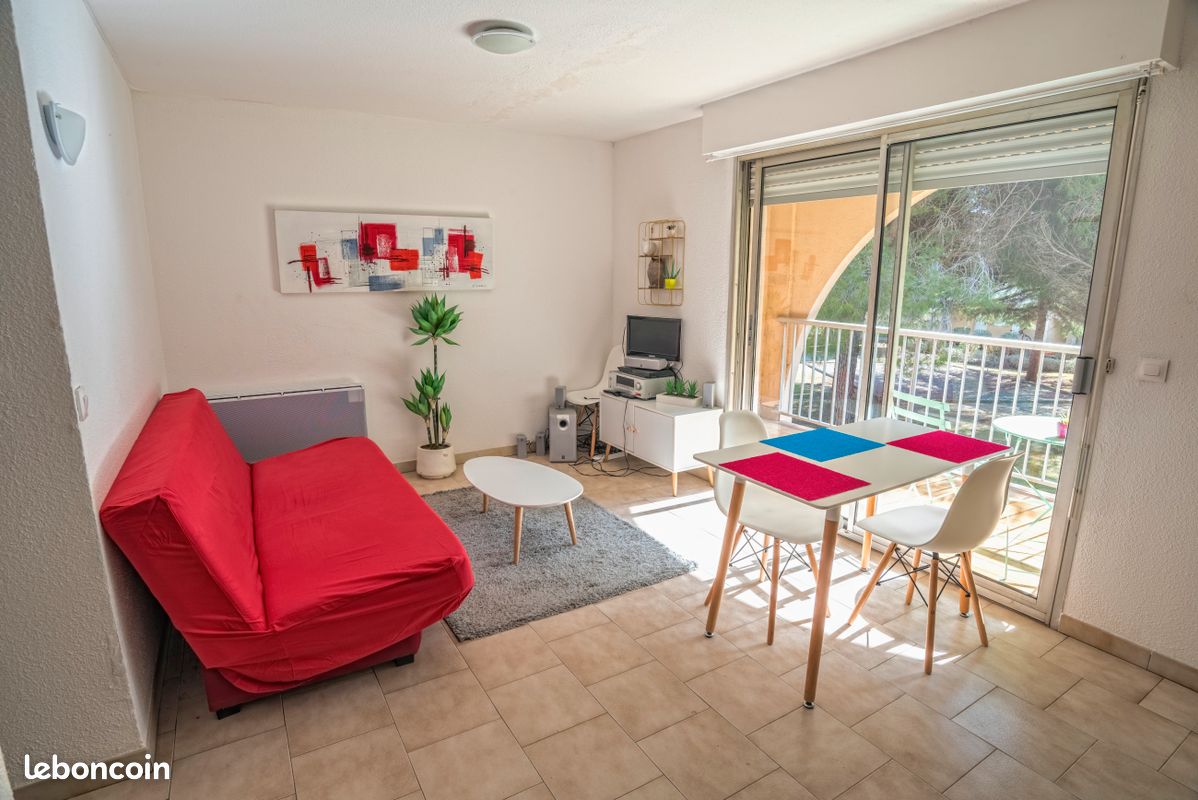 T2 climatisé, mer, piscine, terrasse à en Roussillon Locations