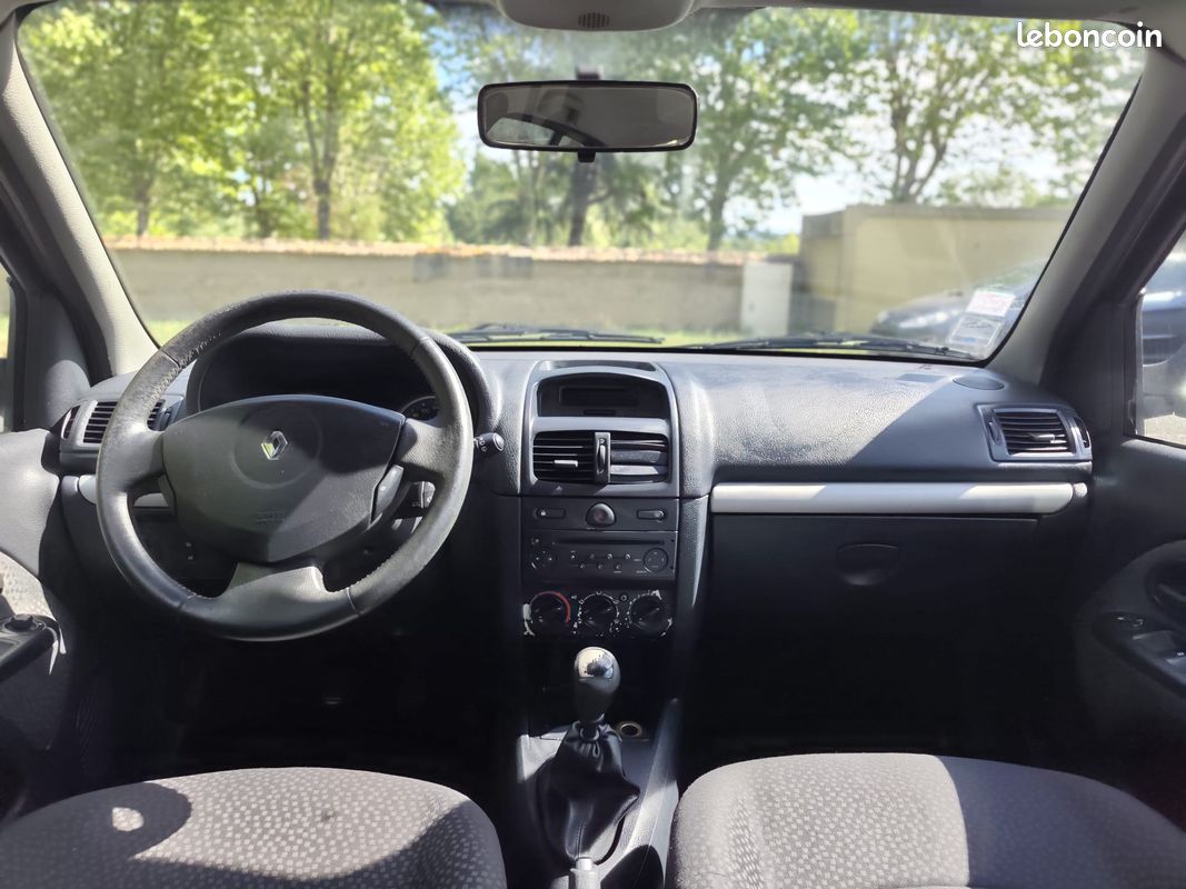 Renault clio ii campus 1.5 dci 65 (image 2)