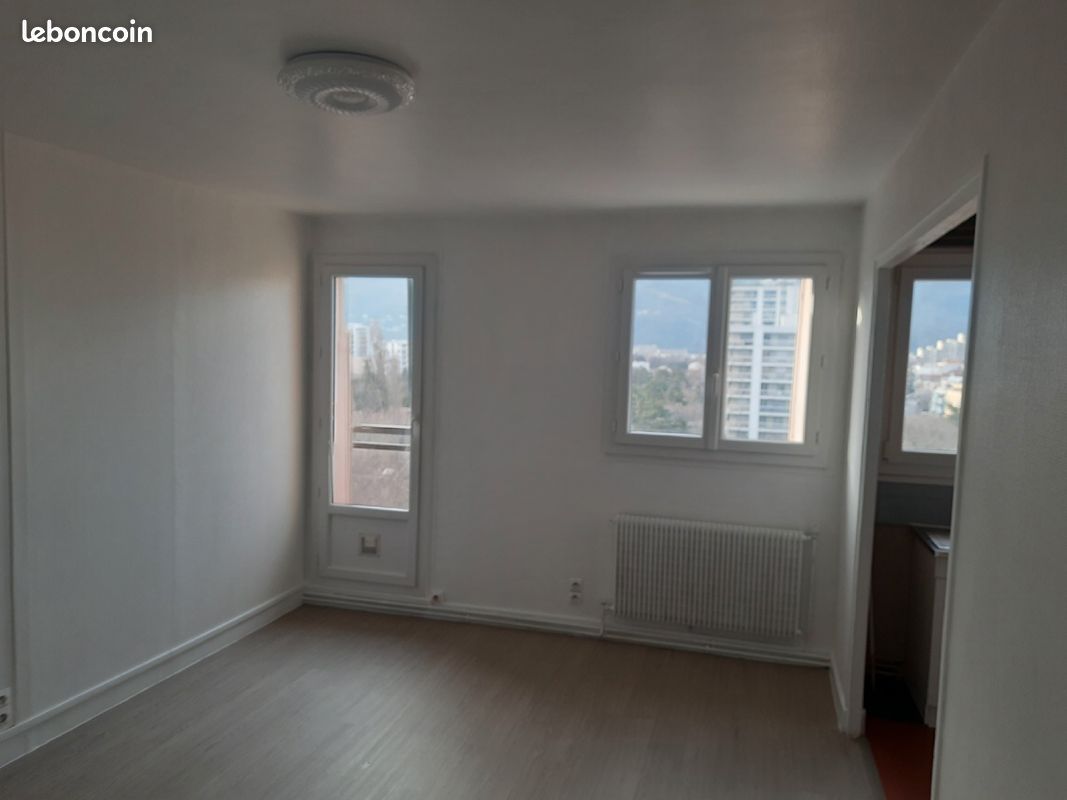 Appartement 4 pièces 66 m² · à Grenoble · 66 m² · 125 000 €