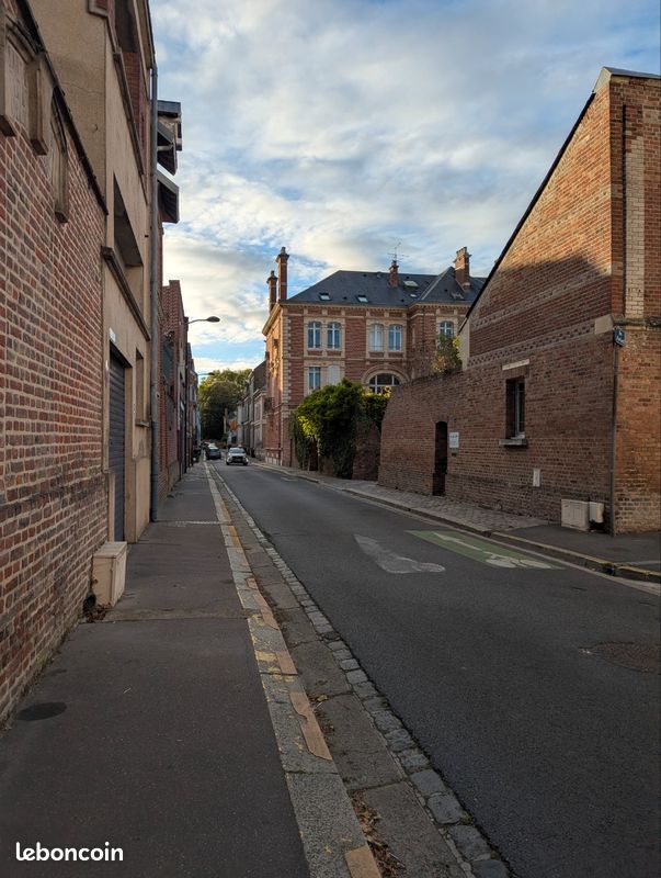Maison 6 pièces 138 m² · à Amiens · 138 m² · 1 950 €/mois