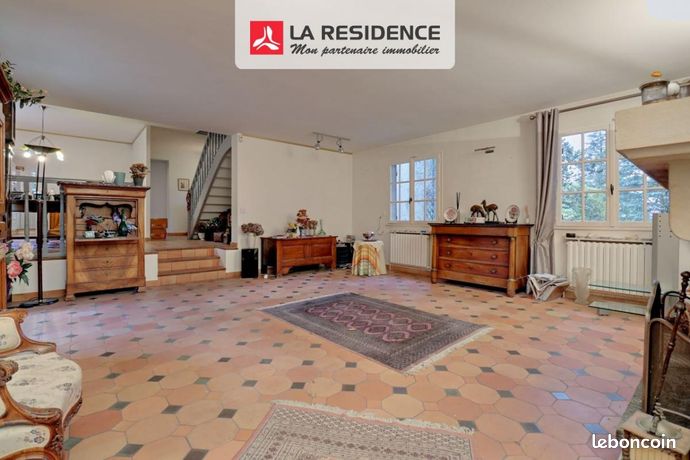 Maison a louer franconville - 8 pièce(s) - 206 m2 - Surfyn