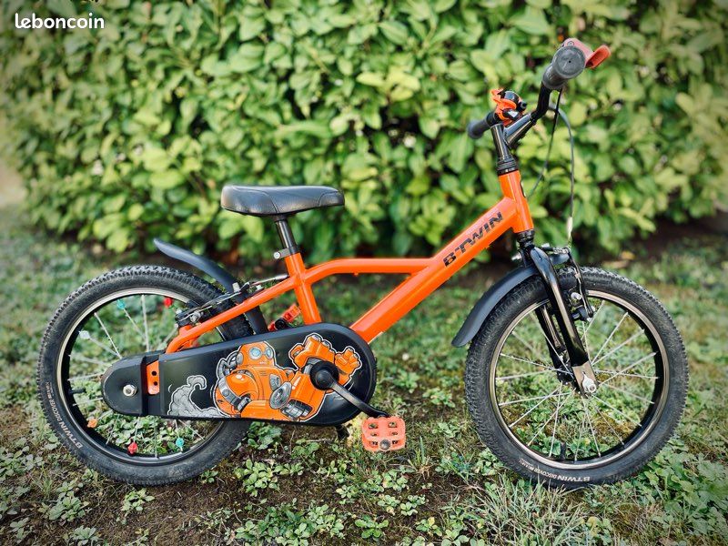 Orange Decathlon Velo 16 Pouces Robot 16 Pouces Btwin Velo Btwin