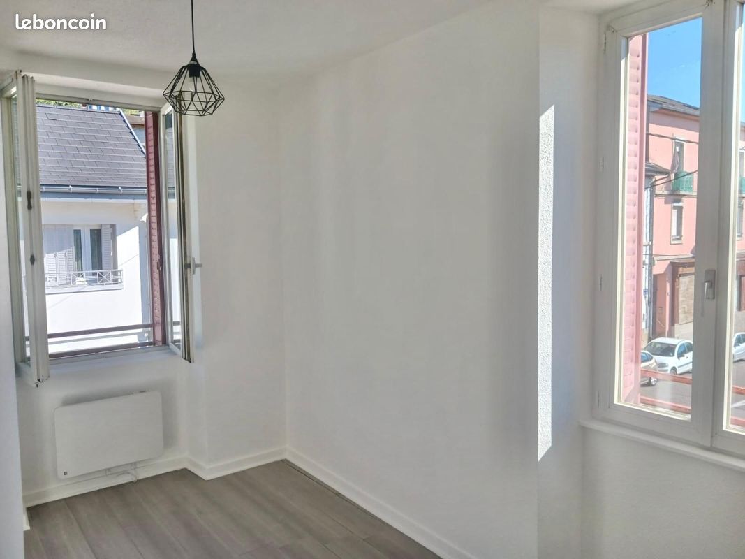 Appartement a louer oyonnax - 3 pièce(s) - 52 m2 - Surfyn