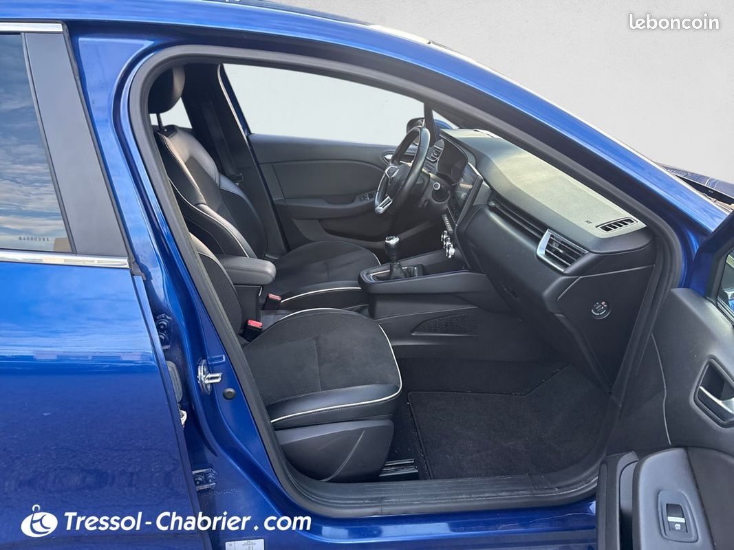 RENAULT Clio Blue dCi 115 Intens (image 22)