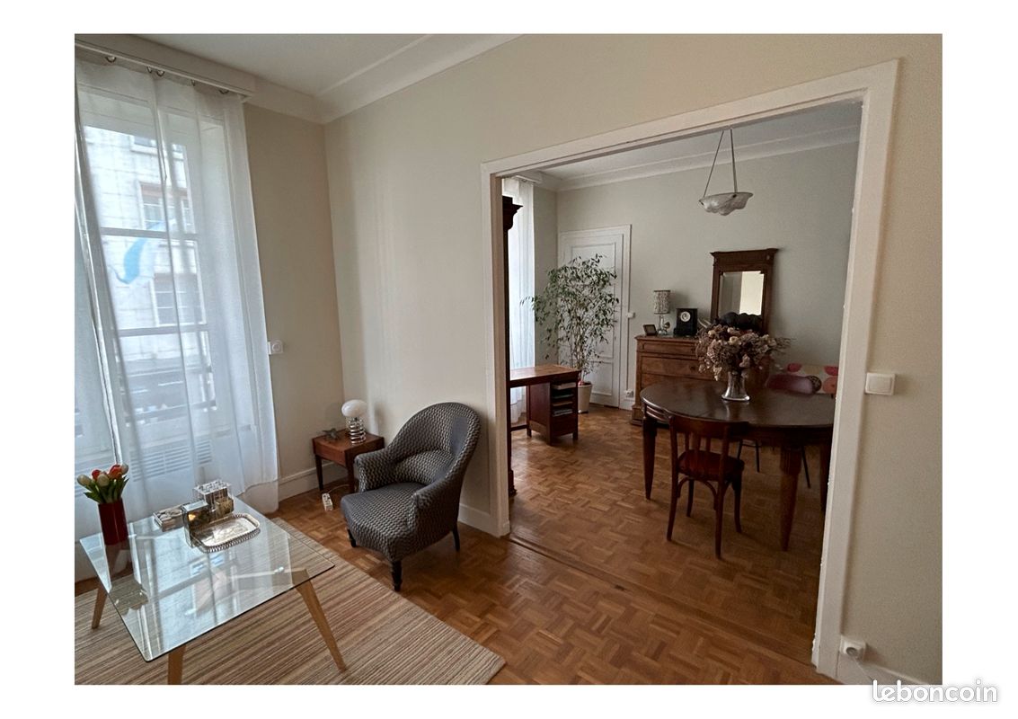 Appartement 4 pièces 80 m² · à Orléans · 80 m² · 1 100 €/mois
