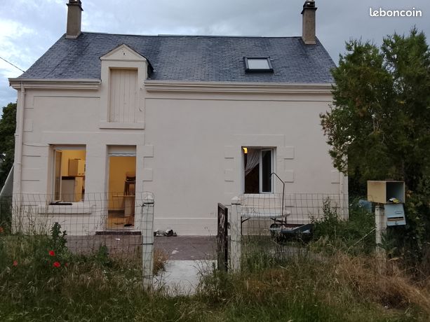 Maison avec grand terain