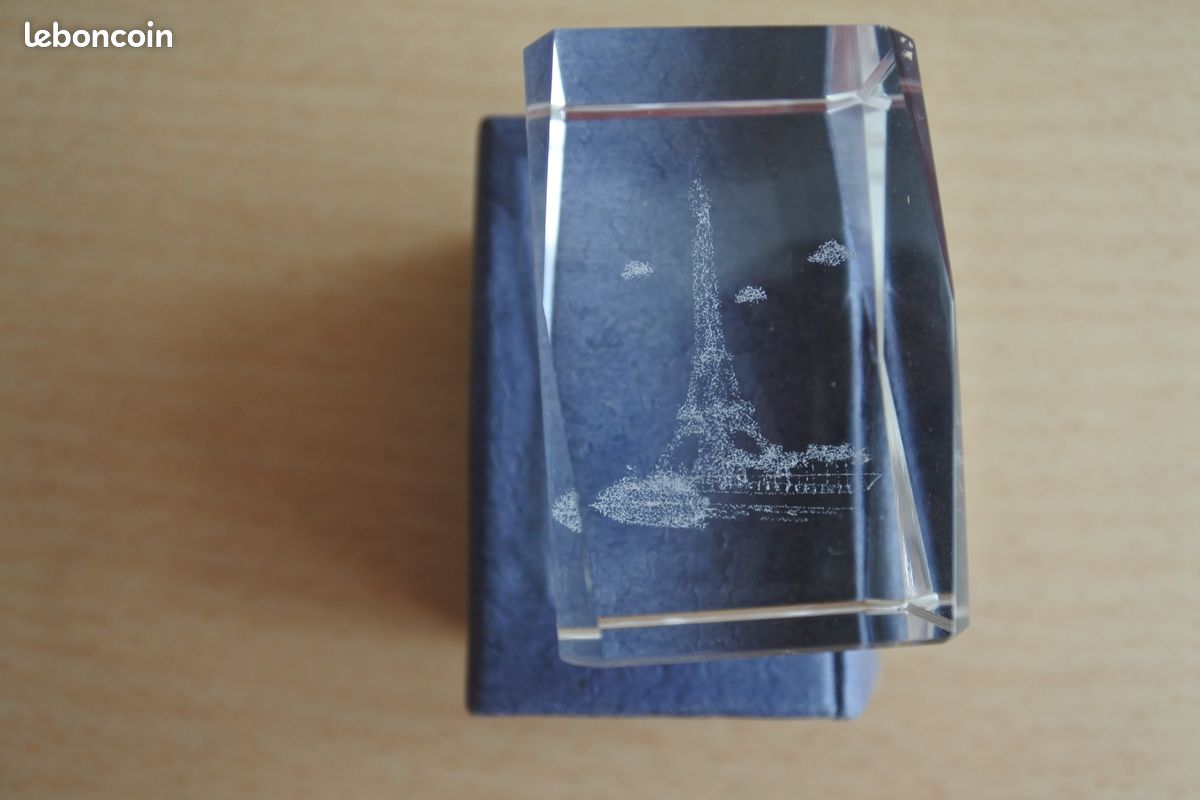 Tour Eiffel en cristal (image 5)