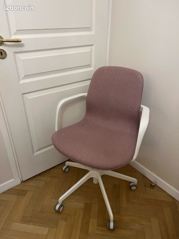 Chaise (image 1)