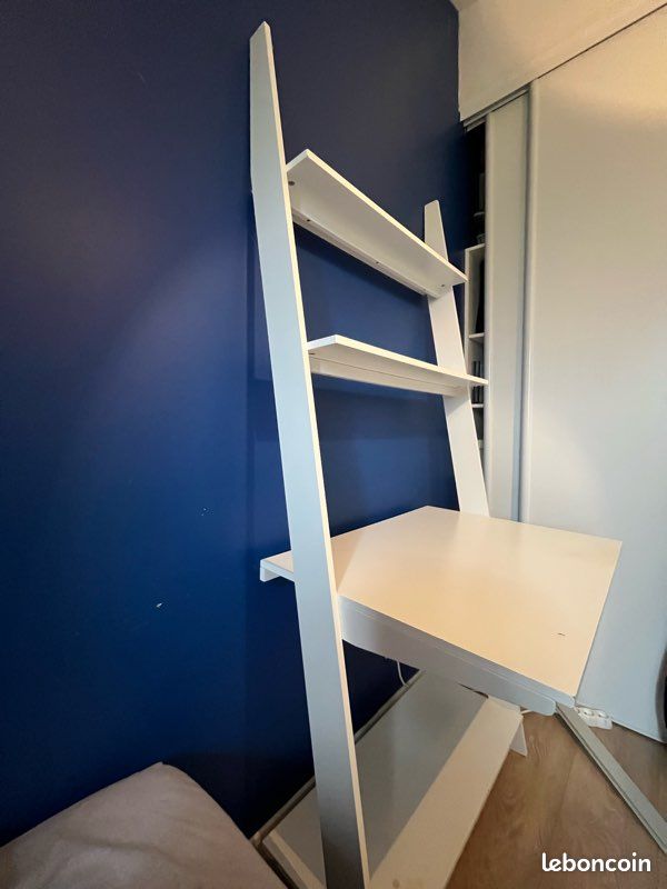 Bureau (image 3)