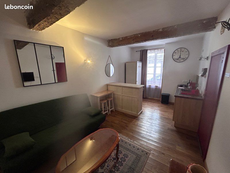 Appartement 1 pièce 30 m² · à Carcassonne · 30 m² · 600 €
