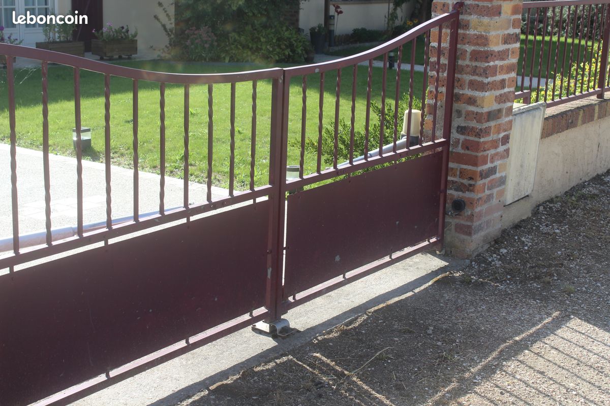 Ensemble clôture, portail et portillon (image 3)