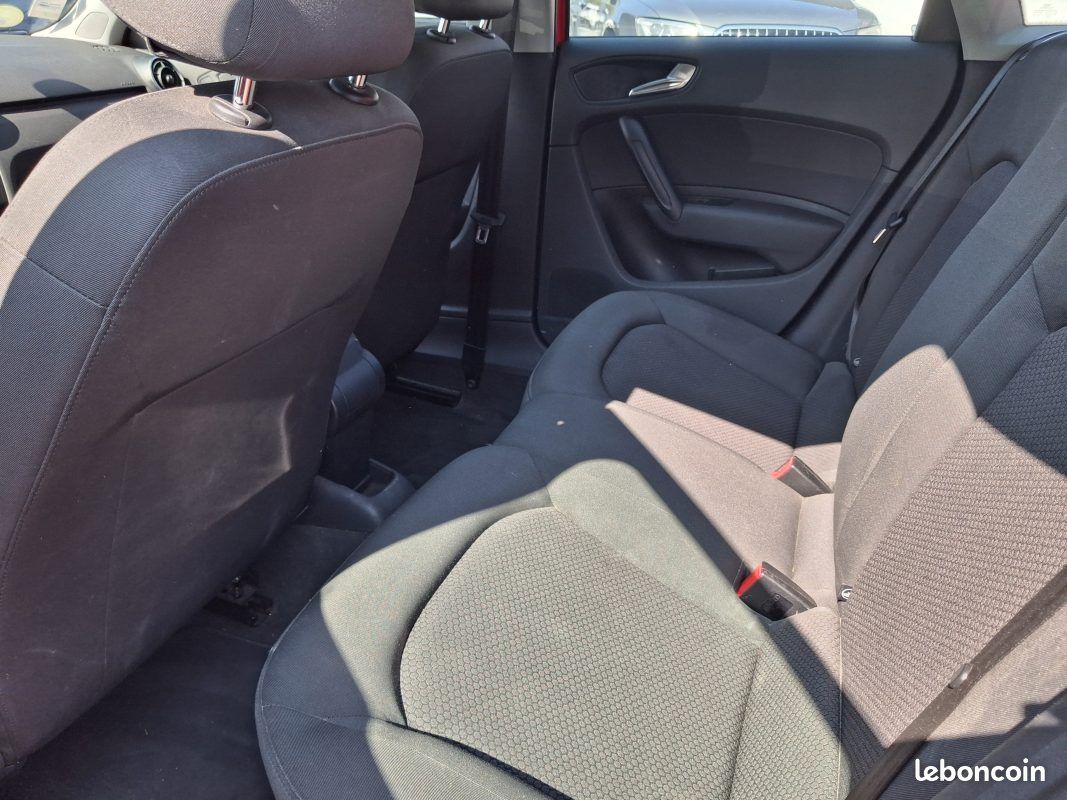 Audi a1 1.6 tdi 90 attraction s tronic entretien complet (image 11)