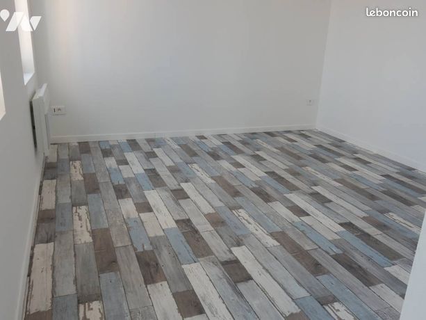 Studio 3 pièces 22 m²