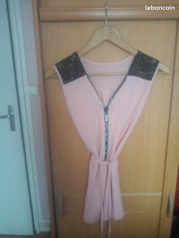 Top sans manches rose taille S (image 1)