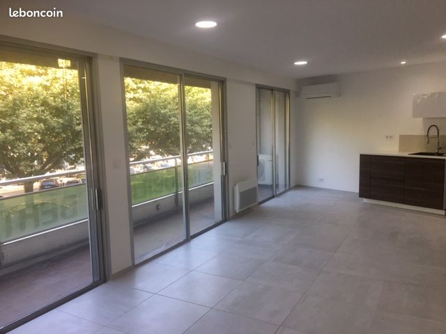 Appartement 3 pièces 78 m² · à Voiron · 78 m² · 960 €