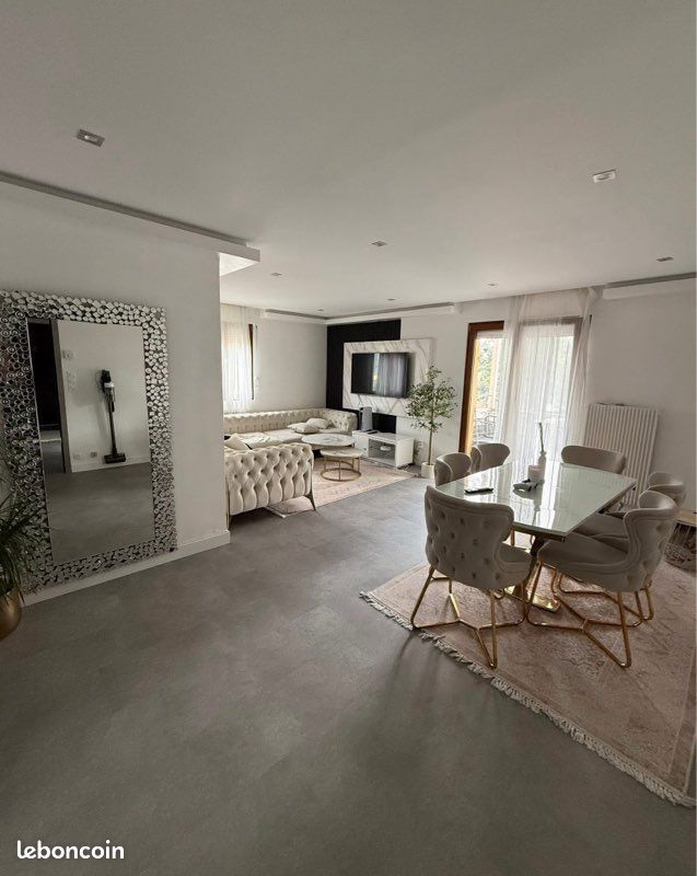 Appartement 3 pièces 82 m² · à Colmar · 82 m² · 165 000 €