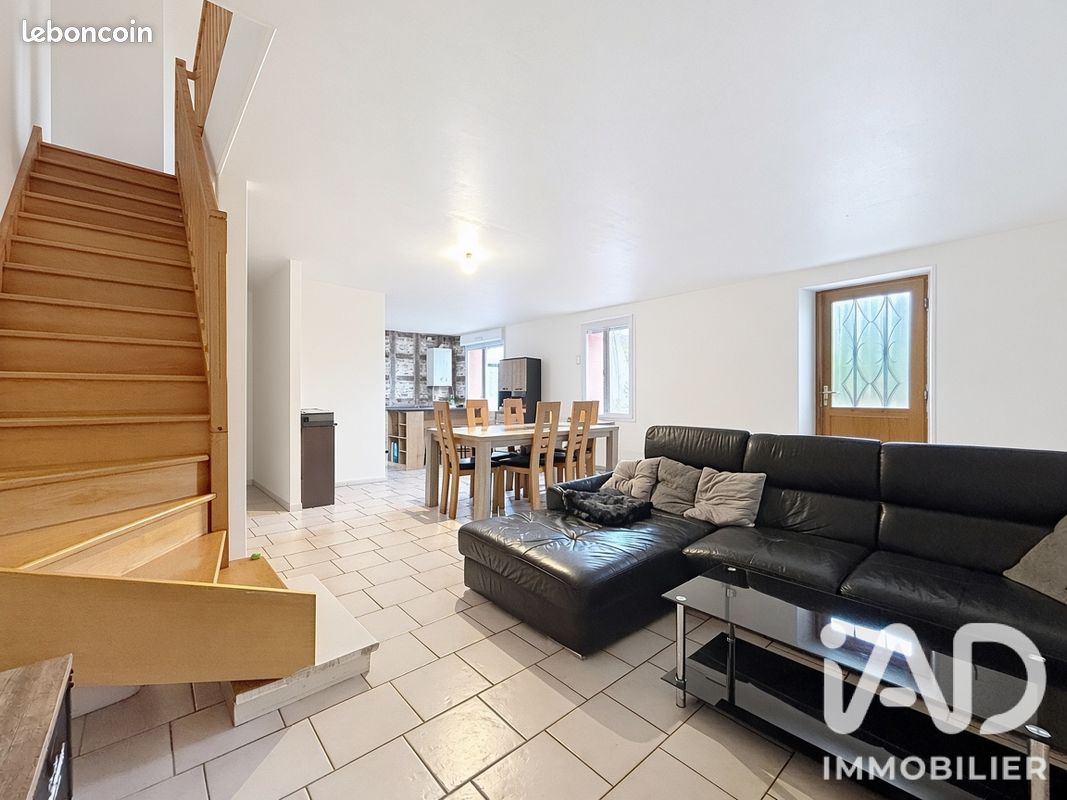Maison 5 pièces 137 m² · à Dieue-sur-Meuse · 137 m² · 126 000 €