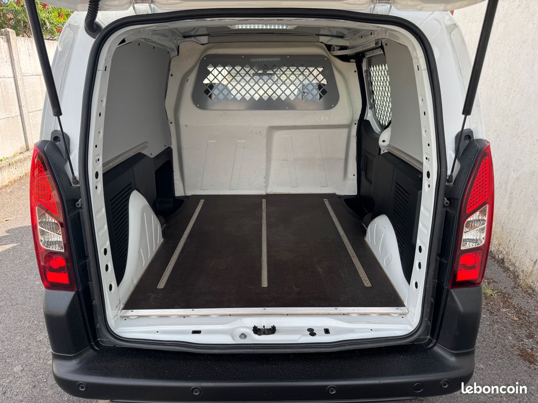Citroen berlingo 3 van m 650 kg hdi 75 ch (image 3)