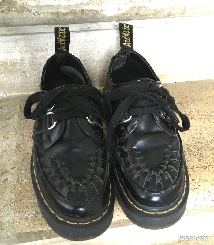 Chaussures basses noires Dr Martens Pointure 37 Chaussures
