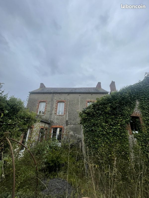 Maison 7 pièces 230 m² · à Plessé · 230 m² · 177 000 €