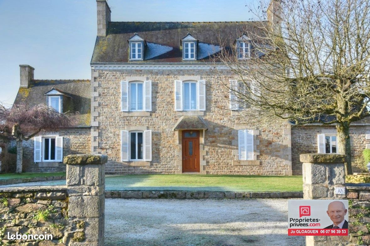 Propriété 9 pièces 200 m² (image 1)