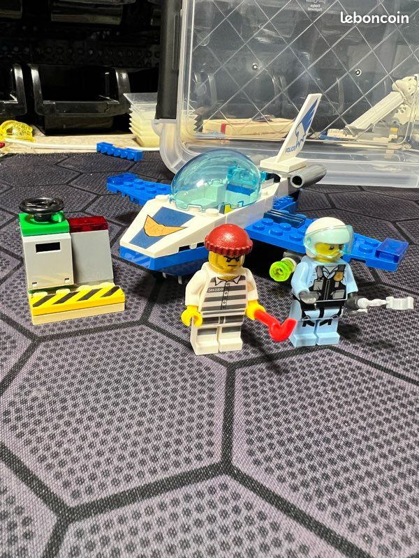 Lego - City - Le jet de patrouille de la police (60206) (image 1)