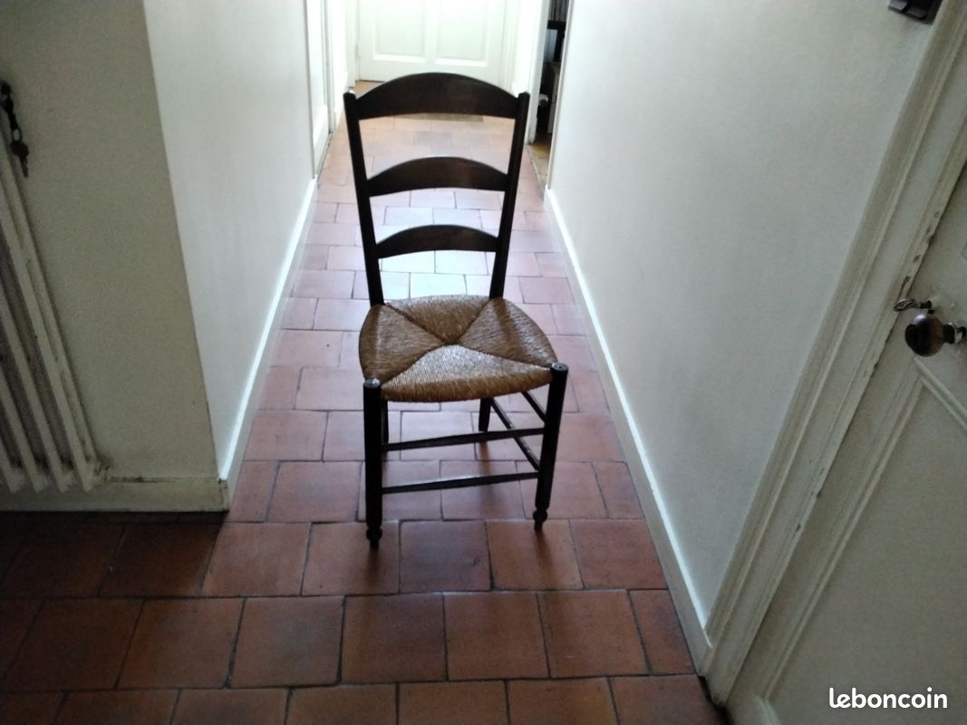 Chaises rustiques (image 3)