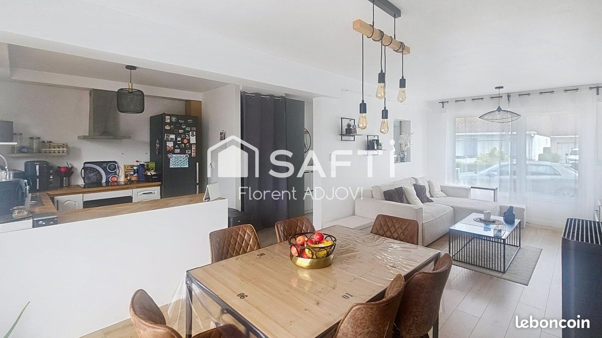 Maison 4 pièces 77 m² · à Armbouts-Cappel · 77 m² · 221 500 €