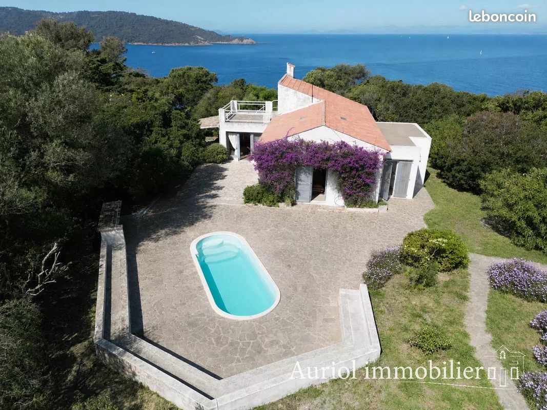 Maison 5 pièces 100 m² · à Hyères · 100 m² · 728 000 €