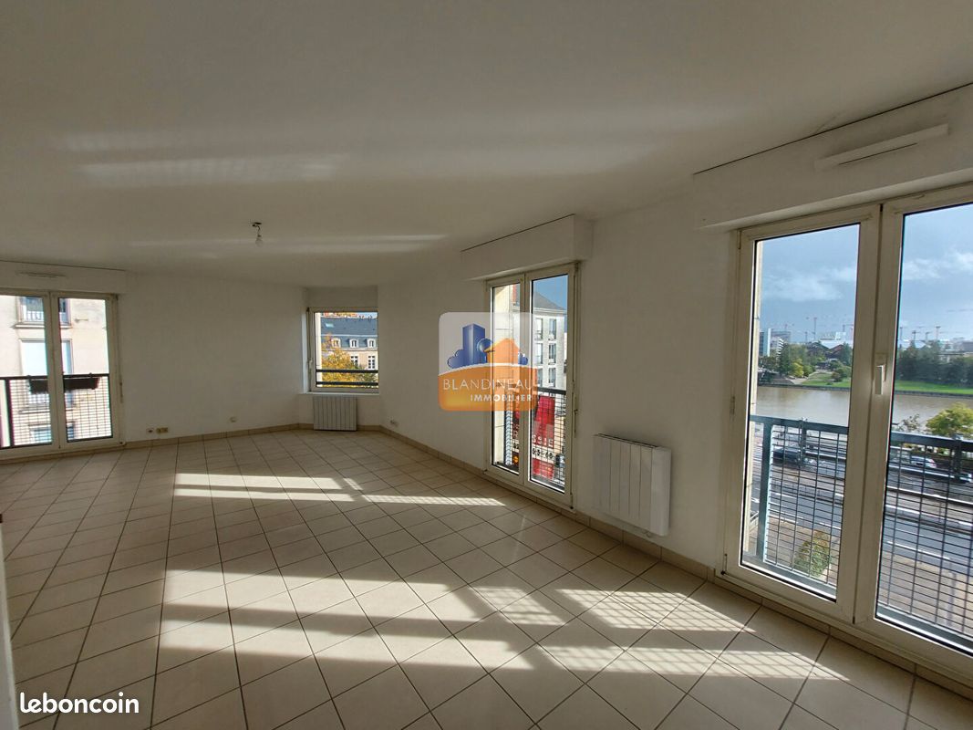 Appartement 3 pièces 84 m² · à Nantes · 84 m² · 1 076 €/mois
