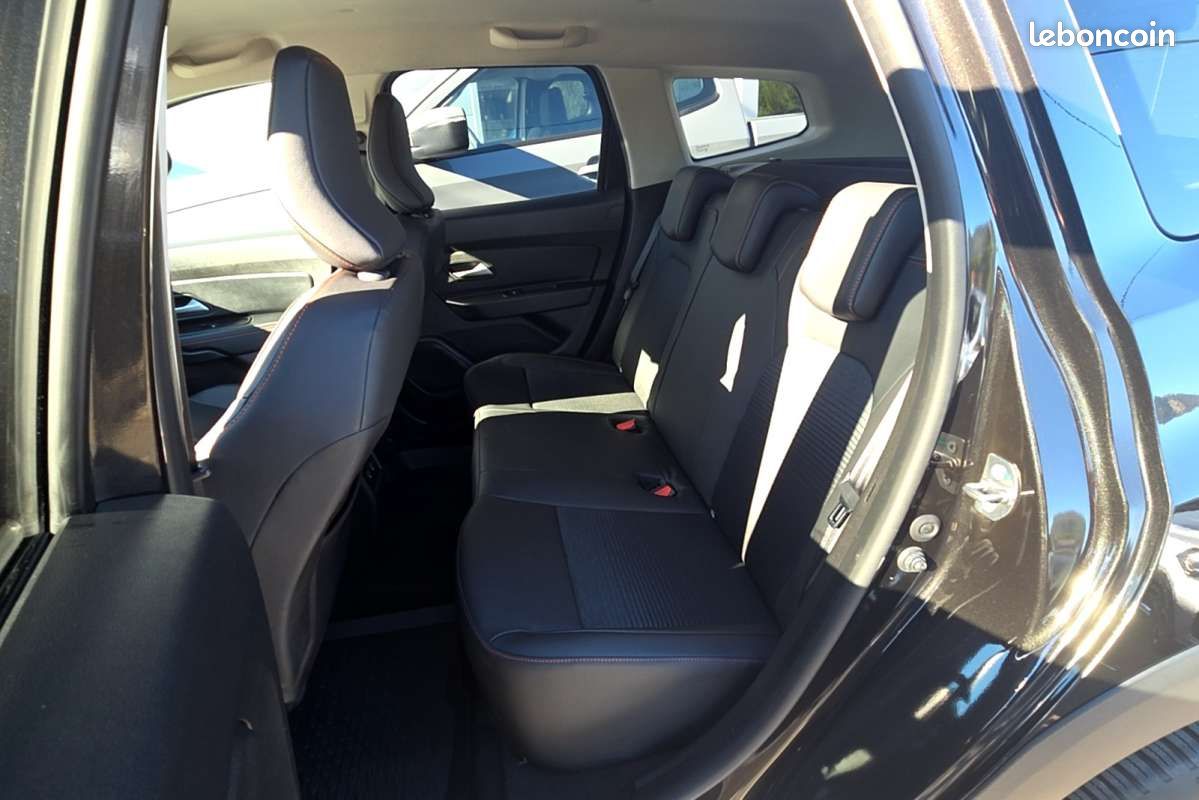 Dacia Duster 1.5 BLUE DCI 115CH SL EXTREME 4X4 (image 7)
