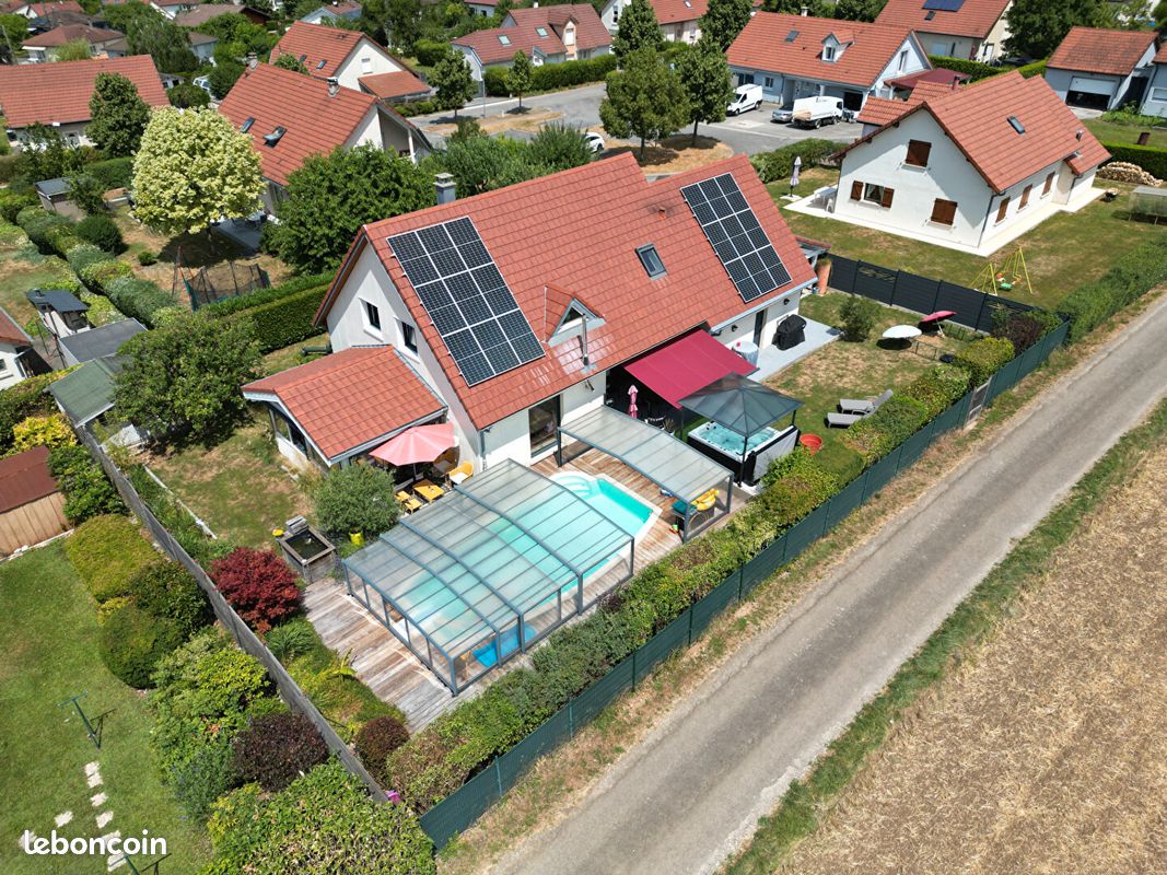 Maison 7 pièces 155 m² · à Saône · 155 m² · 475 000 €
