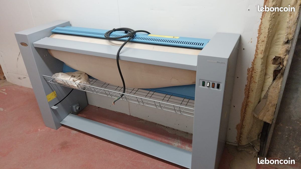 Repasseuse Calandreuse Electrolux Professionnelle (image 1)