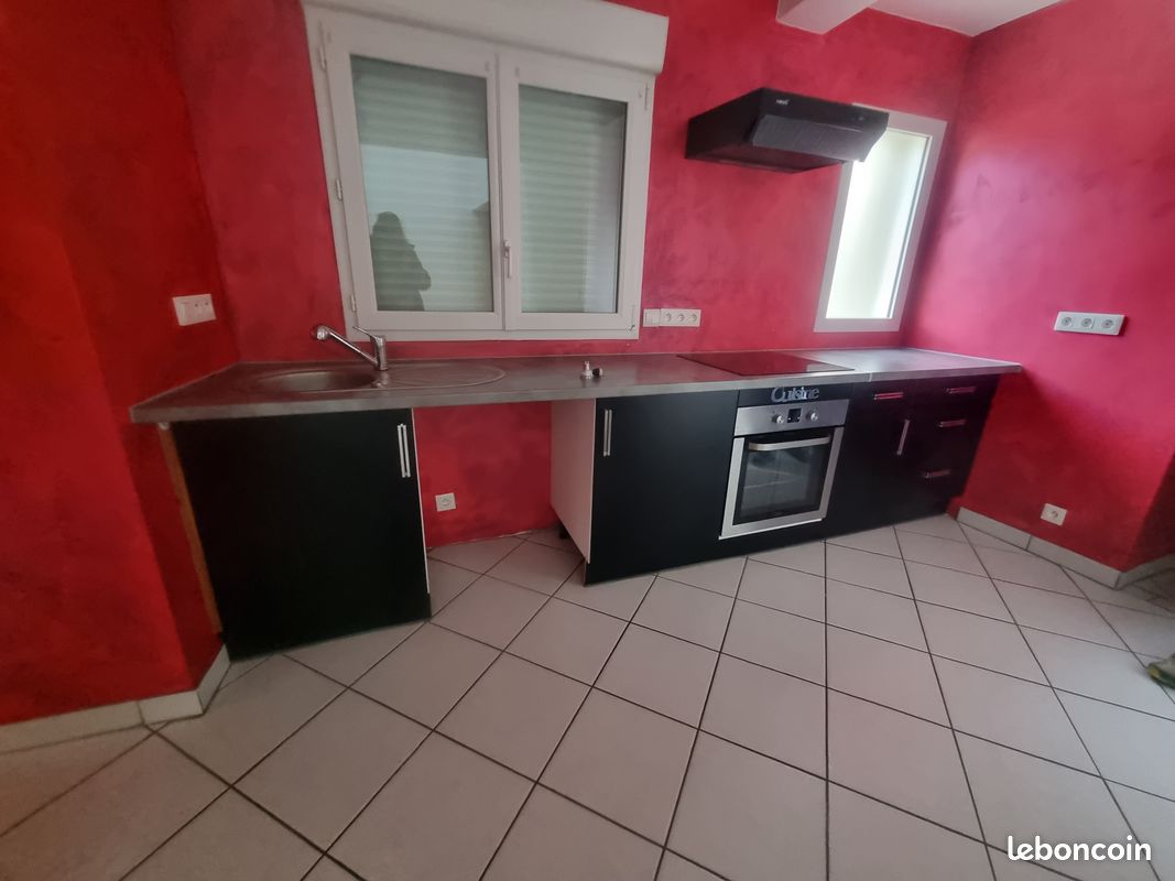Maison 4 pièces 110 m² · à Sainte-Florine · 110 m² · 750 €/mois