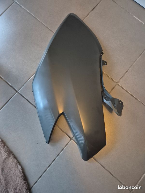 Carénage T max 560 (image 1)