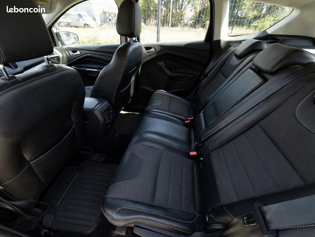 Ford kuga 2.0 tdci 120ch titanium 2016 (image 7)