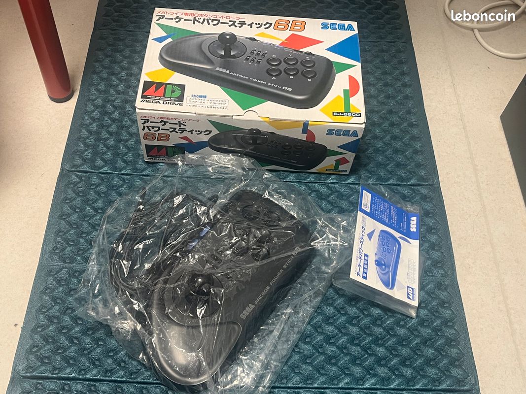 Manette SEGA Mega Drive SJ-6000 6 Boutons - Japon - Occasion Garantie
