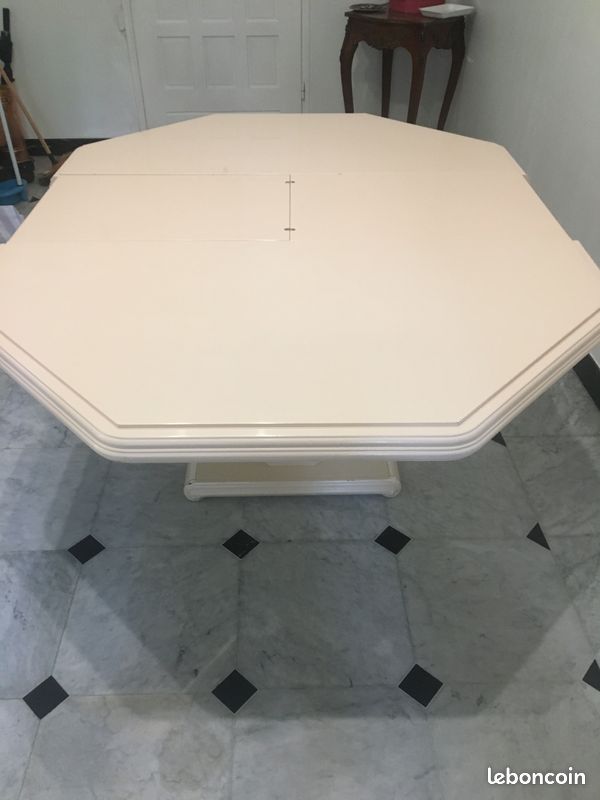 Table de salle à manger octogonale en vraie lacké (image 2)