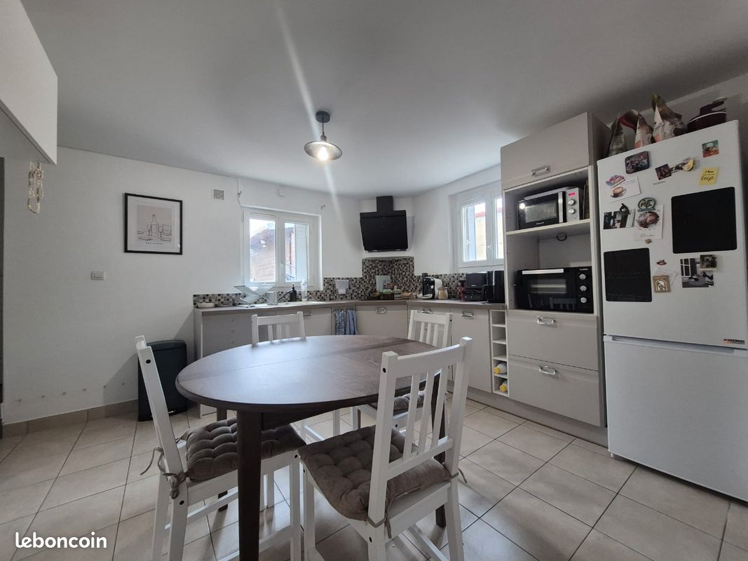 Appartement 3 pièces 64 m² · à Beaumont-sur-Oise · 64 m² · 218 000 €