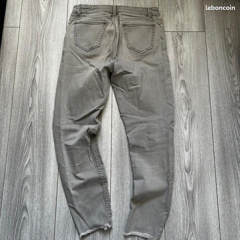 Jeans effet déchiré (image 6)