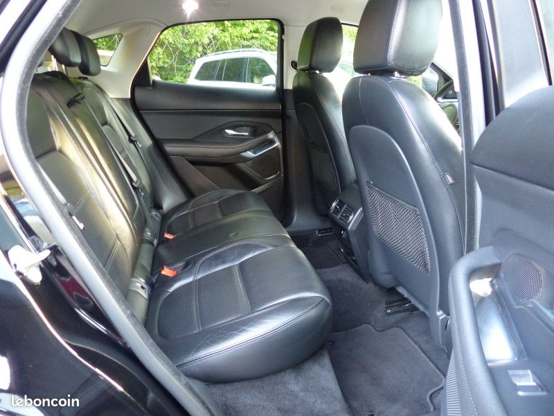 Jaguar E-PACE 2.0D 150CH R-DYNAMIC S AWD (image 12)