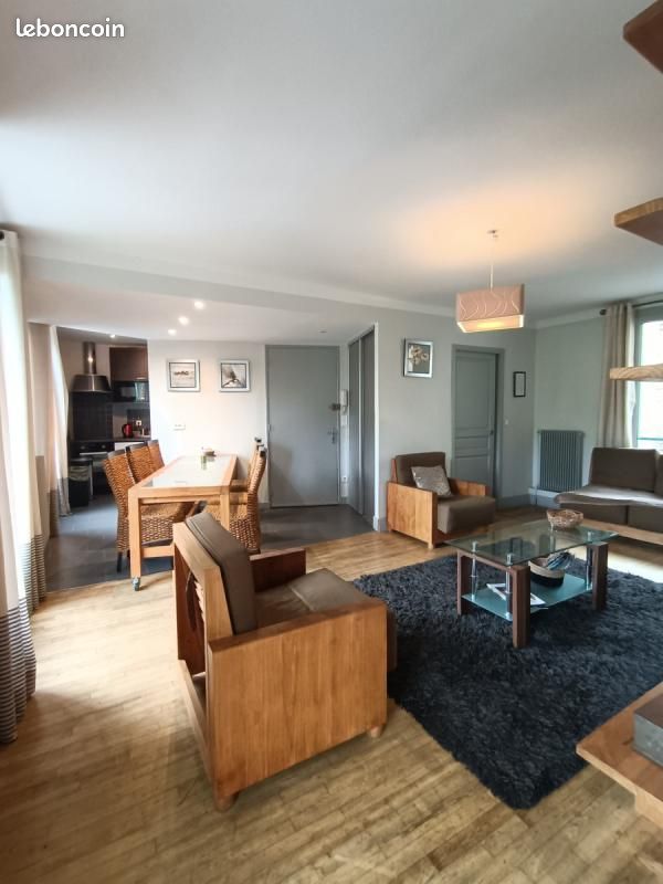 Appartement 4 pièces 79 m² · à Sarlat-la-Canéda · 79 m² · 980 €/mois
