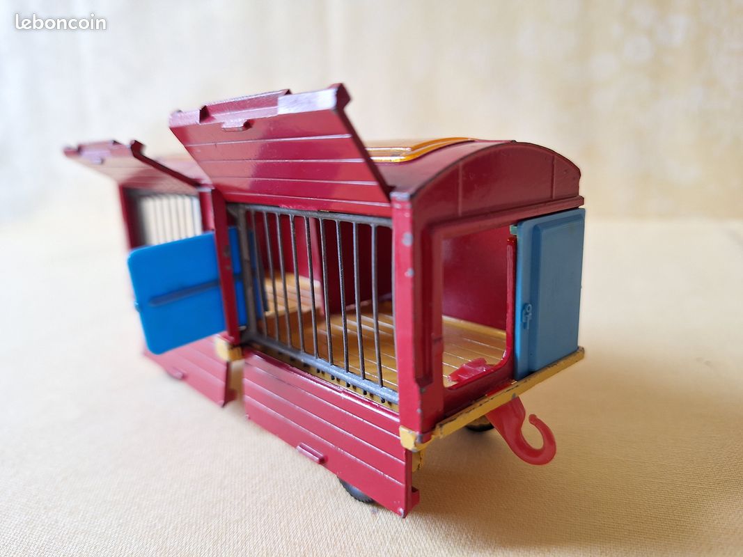 Corgi GB Remorque Transport D'éléphant Cirque Chipperfields - Miniature 1/43, état Correct