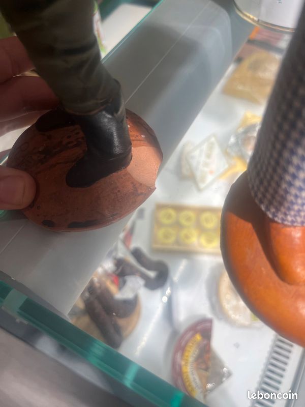 Figurine (image 2)