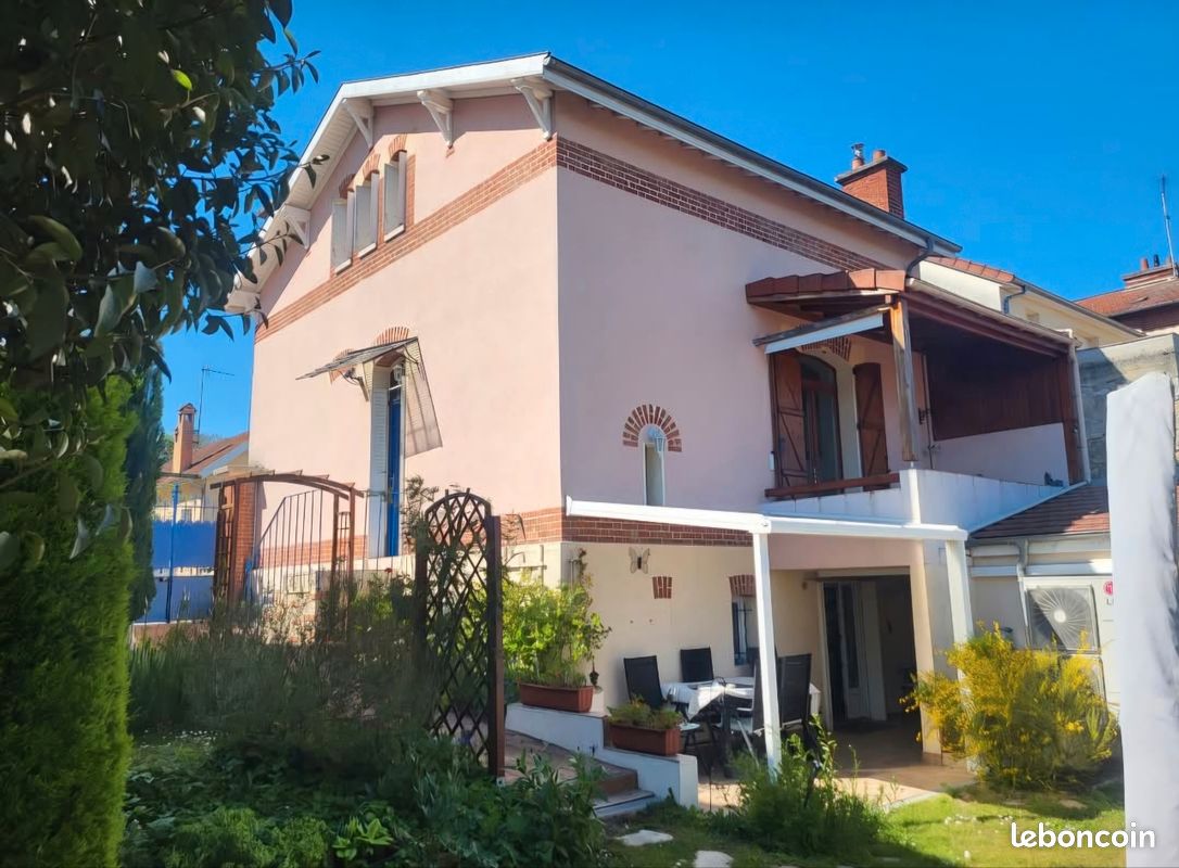 Maison 5 pièces 110 m² · à Épernay · 110 m² · 320 000 €