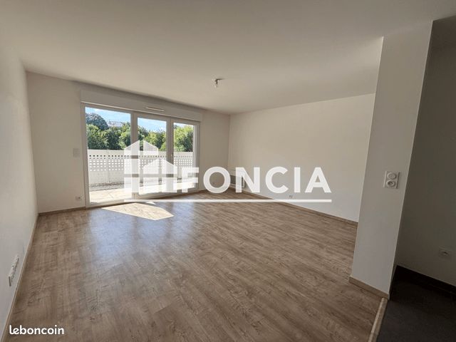 Appartement 3 pièces 64 m² · à Saint-Malo · 64 m² · 909 €/mois