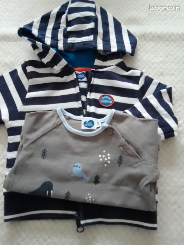 Veste+ teeshirts 6 mois (image 1)