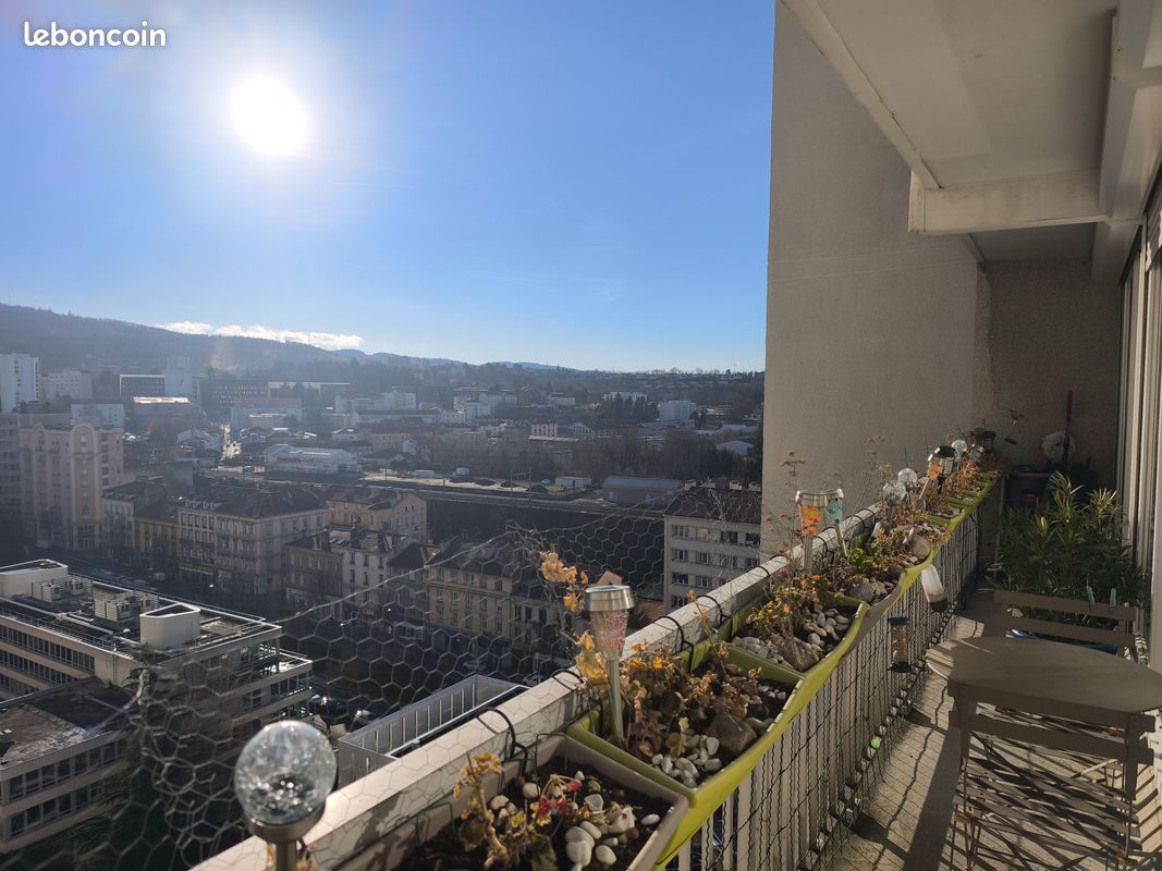 Appartement 2 pièces 51 m² · à Saint-Étienne · 51 m² · 59 000 €