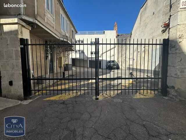 Garage Orleans · à Orléans · 75 €/mois