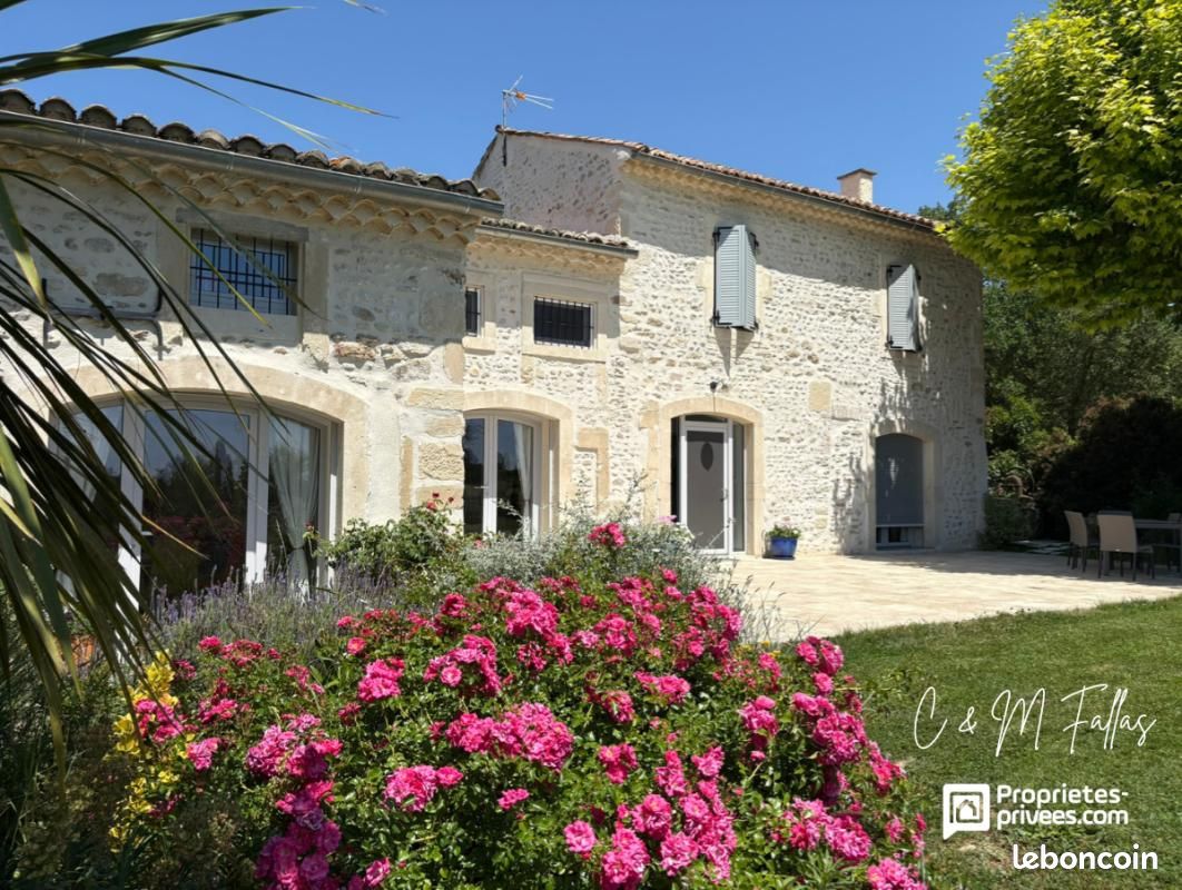 Maison 10 pièces 300 m² · à Visan · 300 m² · 1 095 000 €